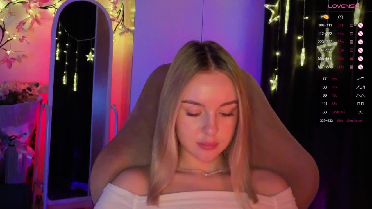 Nestyzz Live Sex December 17, 2025