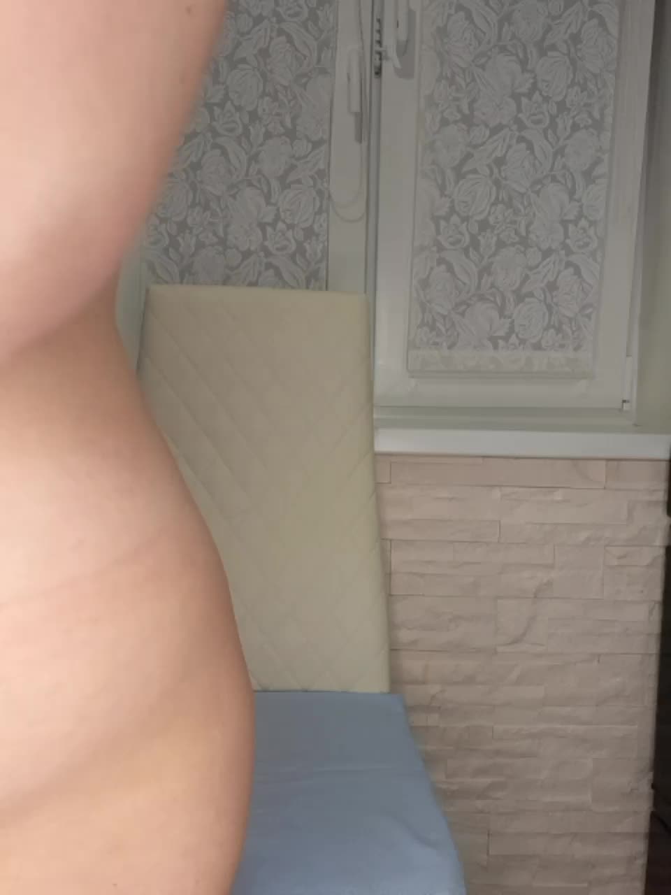 Anesteishen Live Sex December 17, 2025