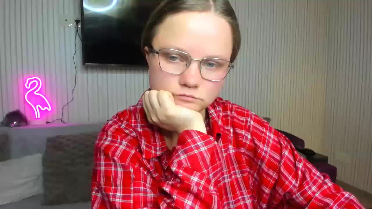 milalapka Live Sex December 17, 2025