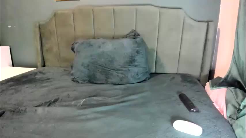 ella_la Live Sex December 13, 2025