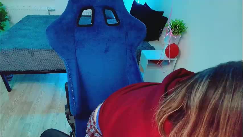 topcranberry Live Sex December 13, 2025