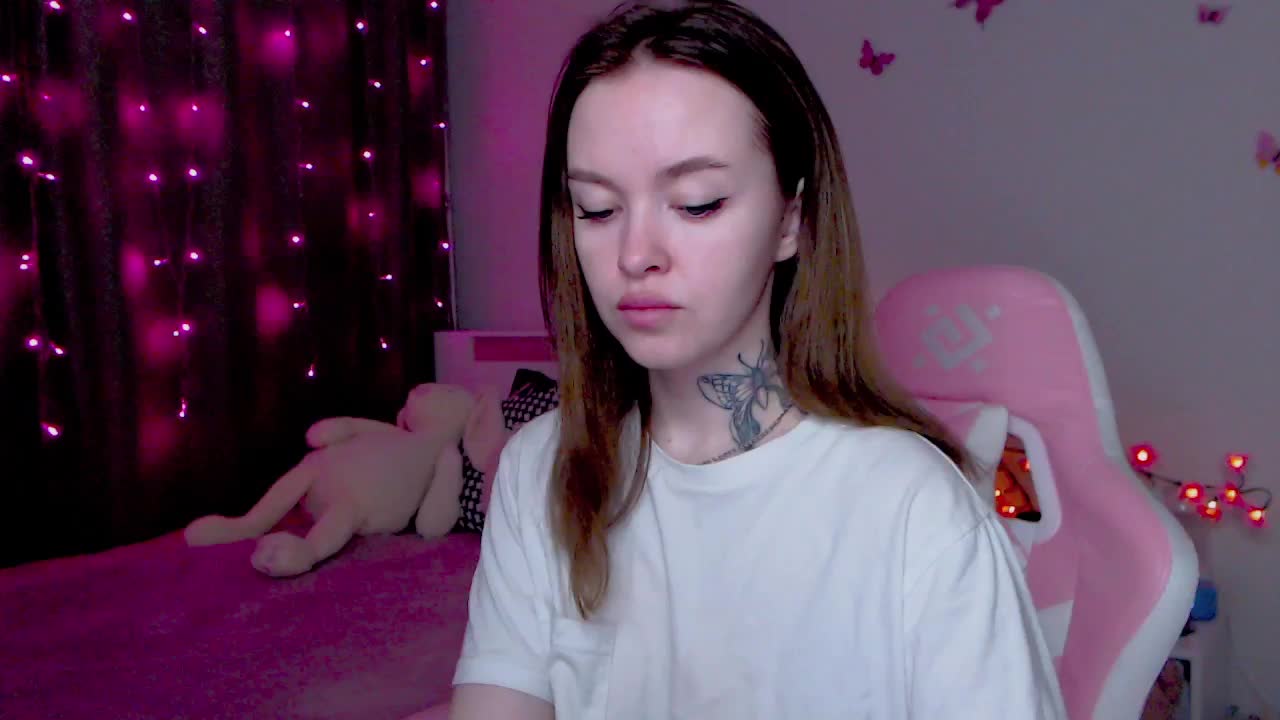 NaughtyMable Live Sex December 14, 2025