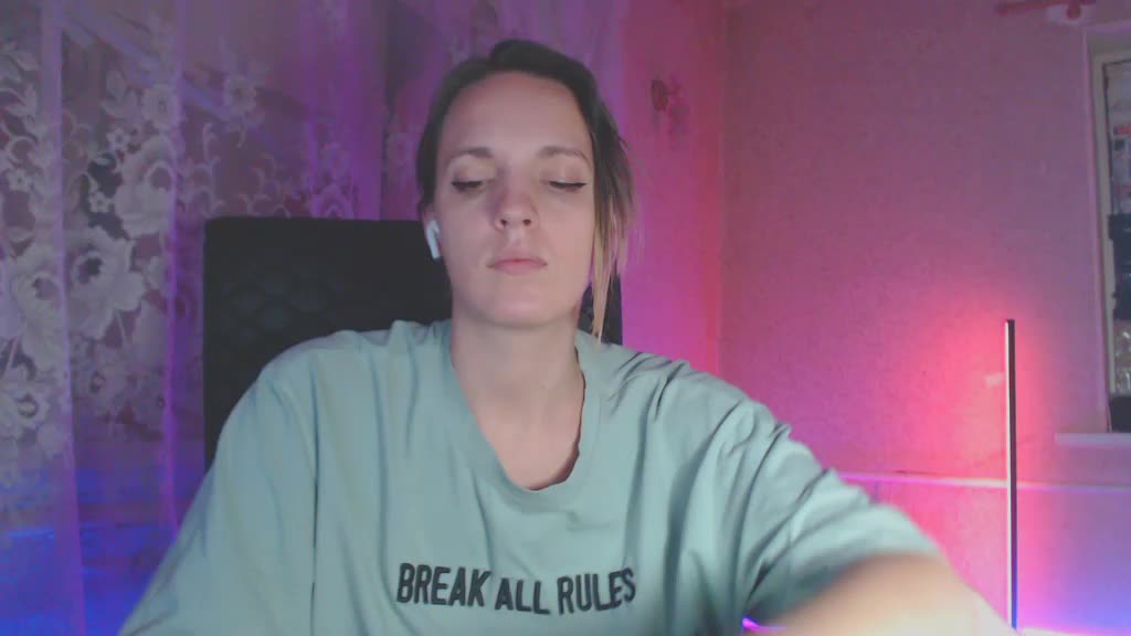 Babymuro4ka Live Sex December 17, 2025