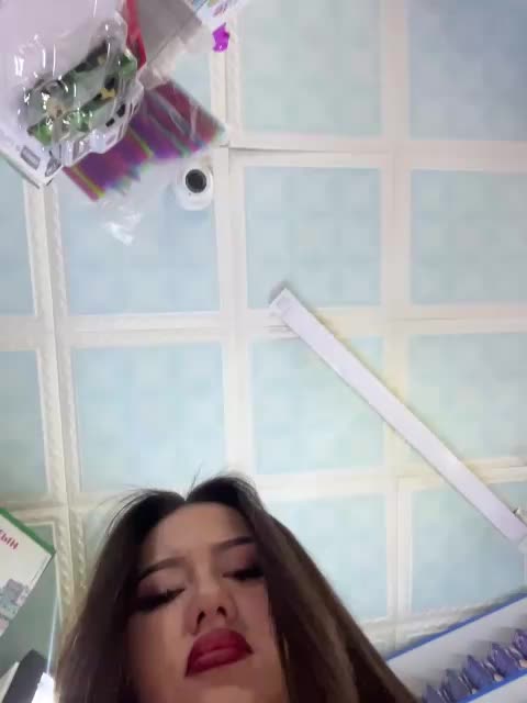 praesertim Live Sex December 12, 2025