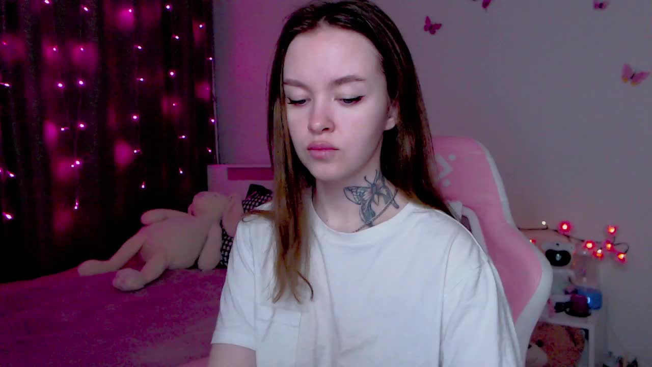 NaughtyMable Live Sex December 14, 2025