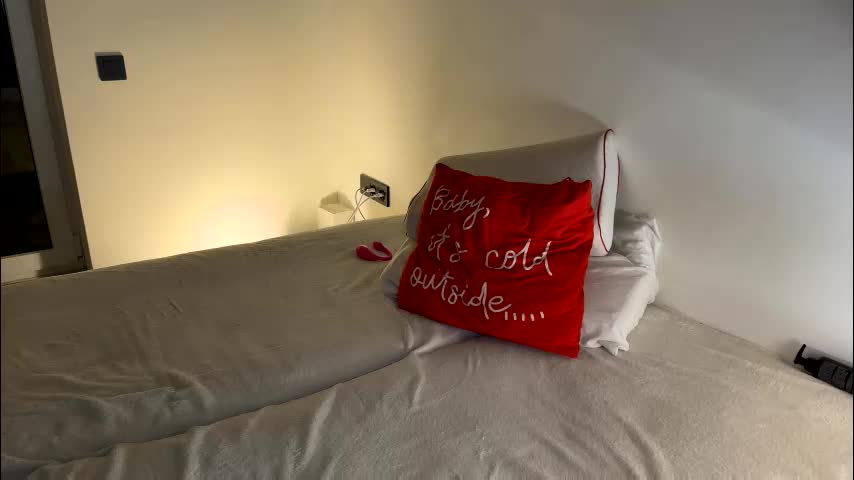 pinkloving Live Sex December 13, 2025