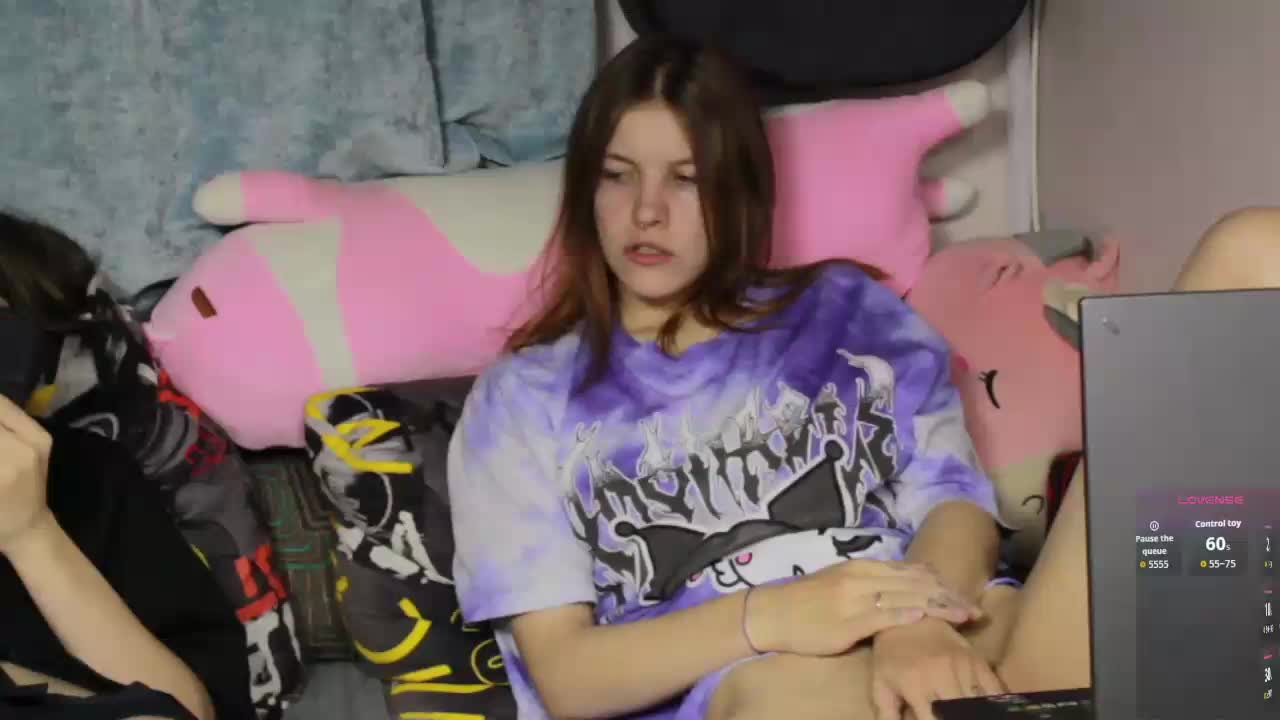 Kamala_Adele Live Sex December 13, 2025