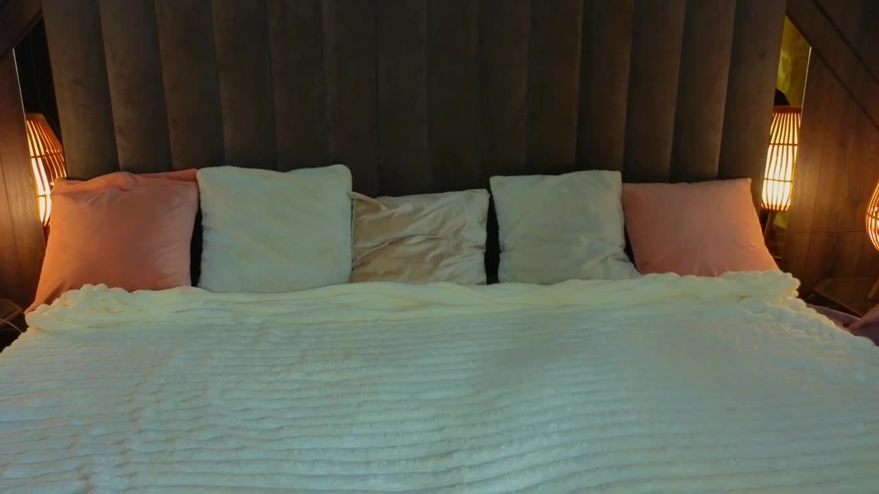 MissRossi Live Sex December 15, 2025