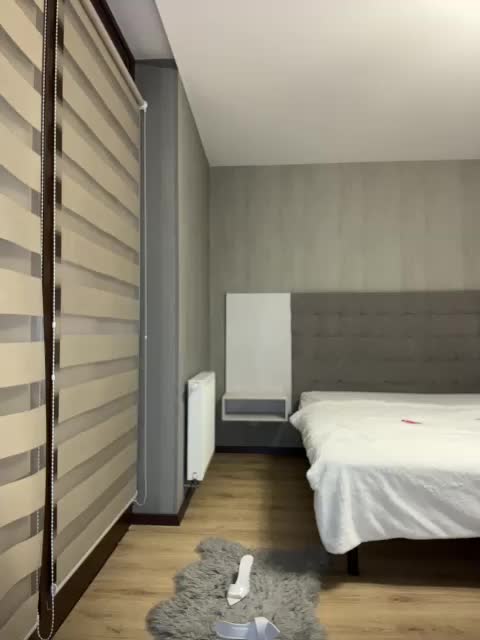 BabyDarii Live Sex December 17, 2025