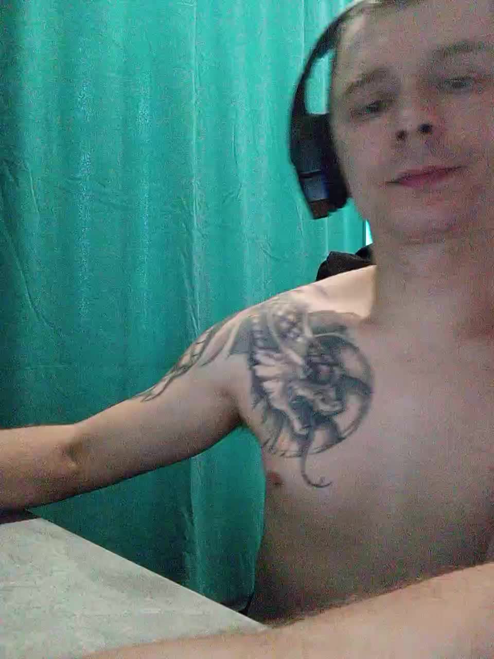 Niki233221 Live Sex December 14, 2025