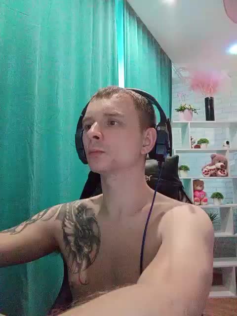 Niki233221 Live Sex December 14, 2025