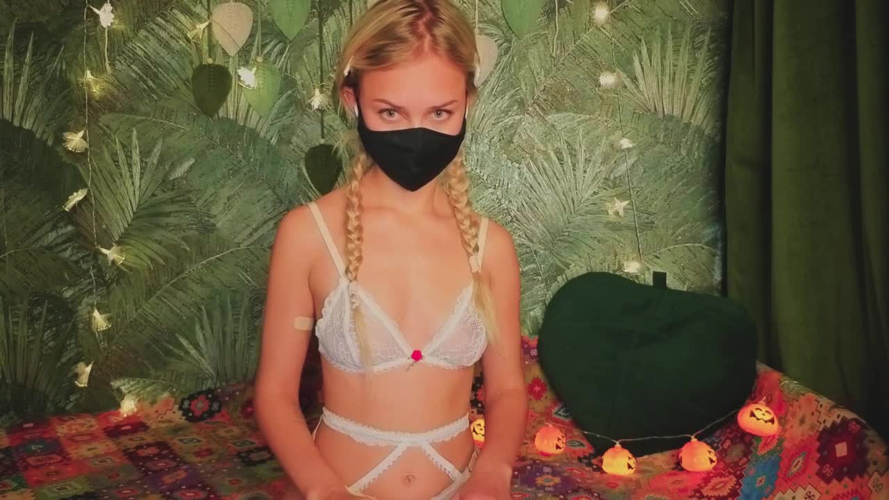 Meeeeow Live Sex October 30, 2025