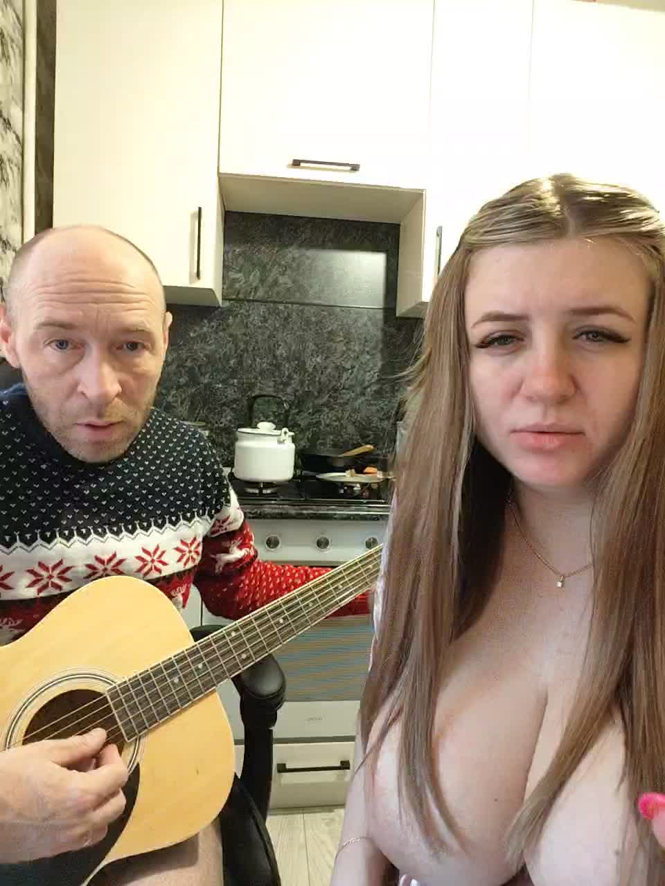 Innokentiy449 Live Sex December 14, 2025