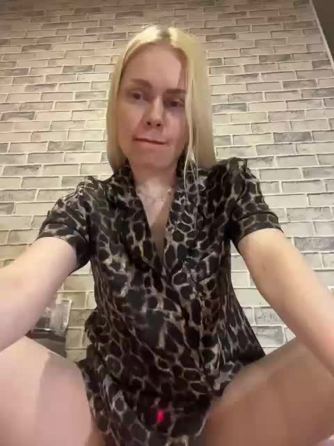 MirandaNow Live Sex December 14, 2025