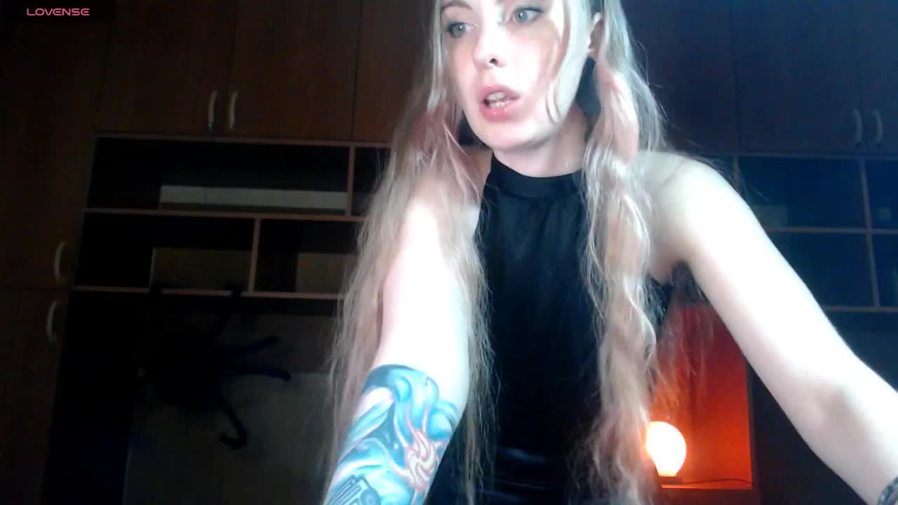 likeAflower Live Sex October 30, 2025