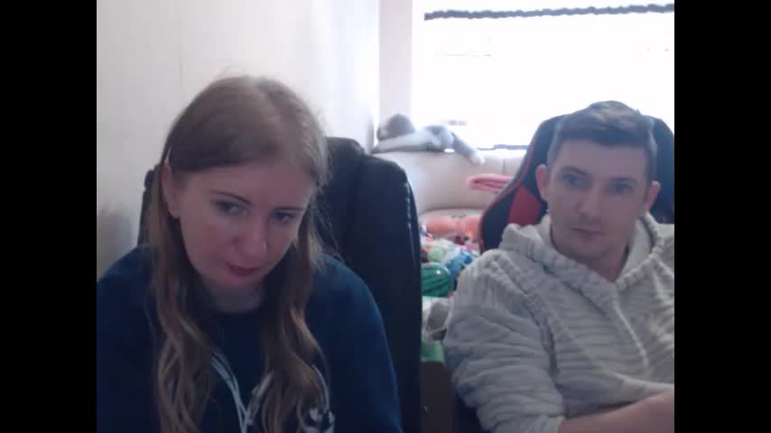 jenisandpeter Live Sex December 18, 2025