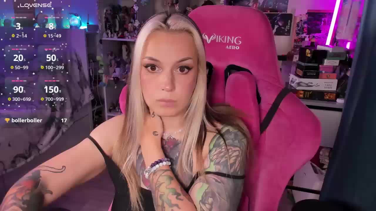 ChloeKohaku Live Sex December 14, 2025