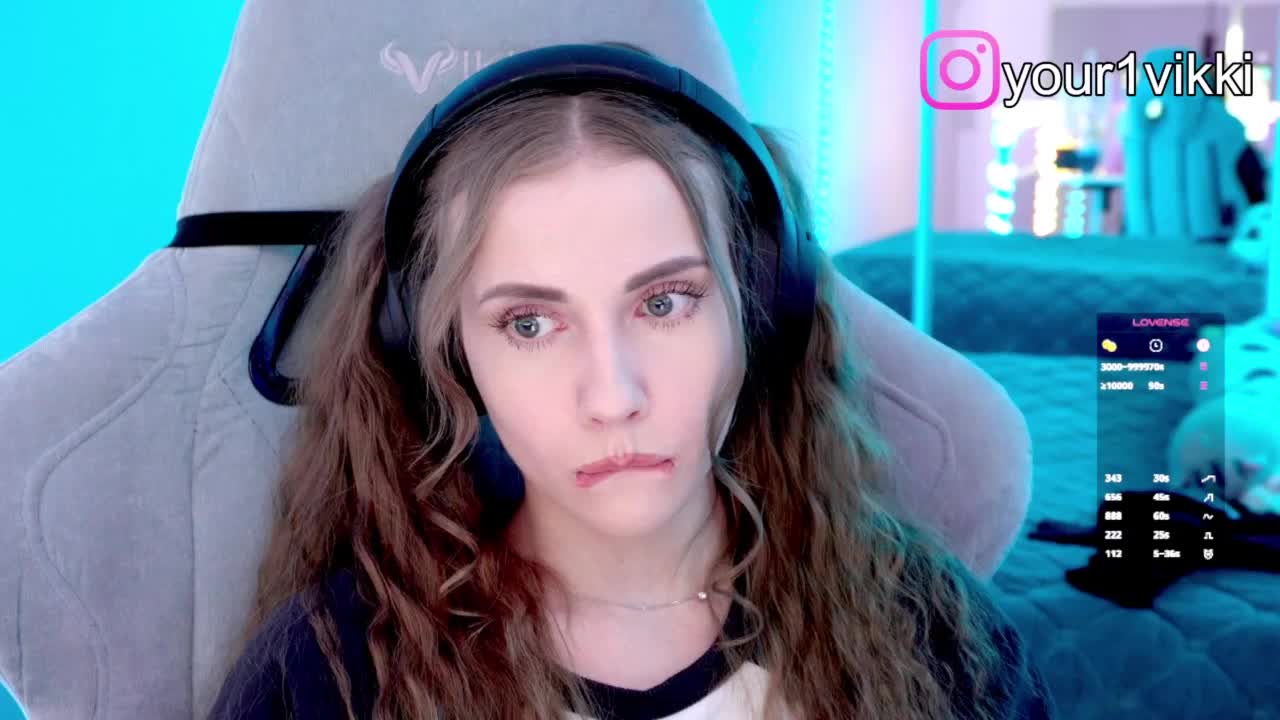 VikkiExtraCheese Live Sex December 17, 2025