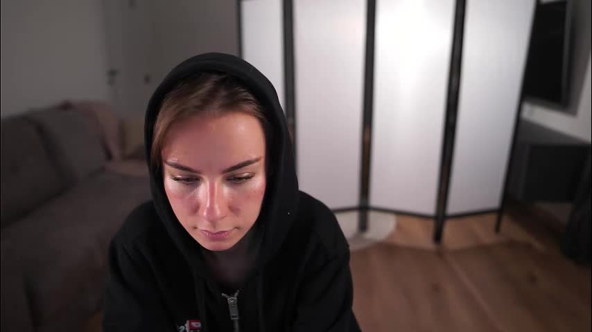 elannand Live Sex December 14, 2025