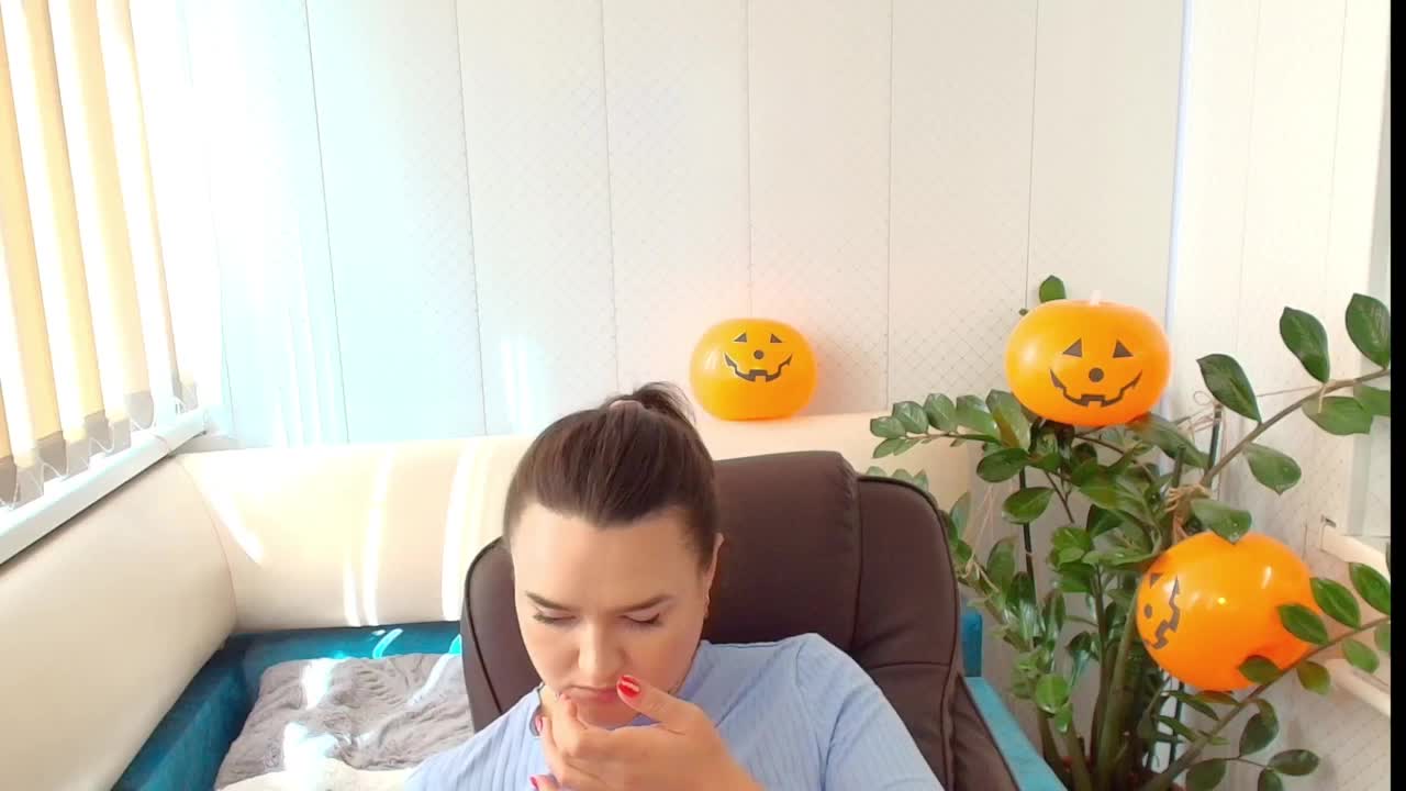 LinaCrave Live Sex December 14, 2025