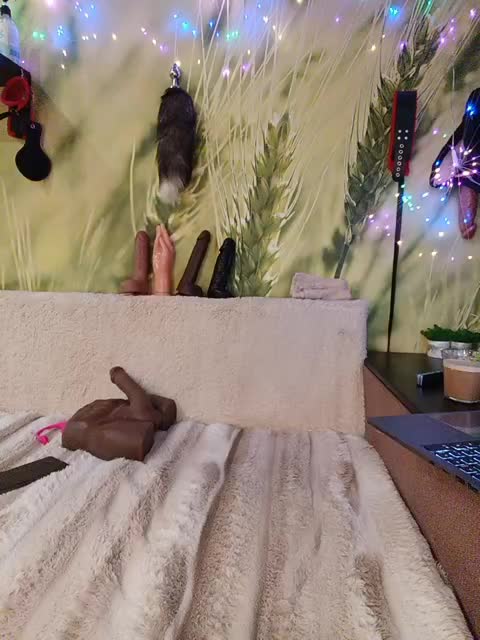 DianaAhTender Live Sex December 13, 2025