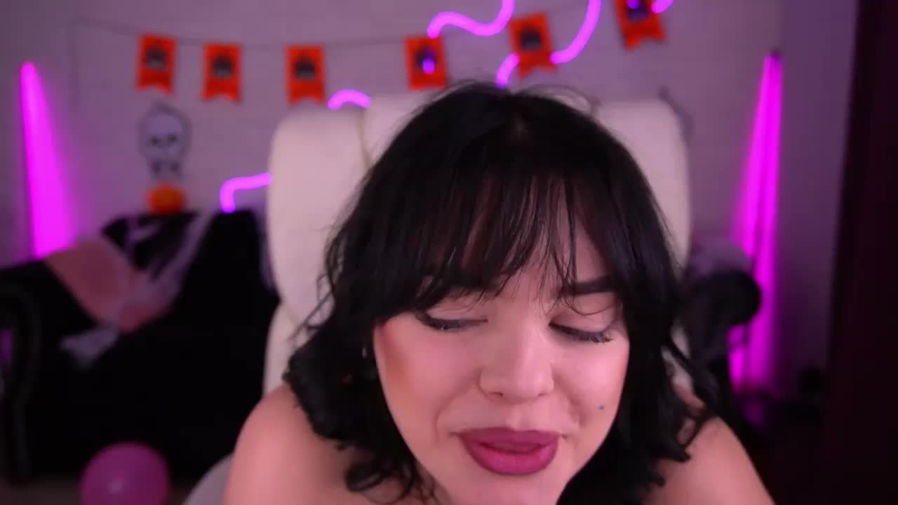 DaenerysDaen Live Sex October 30, 2025