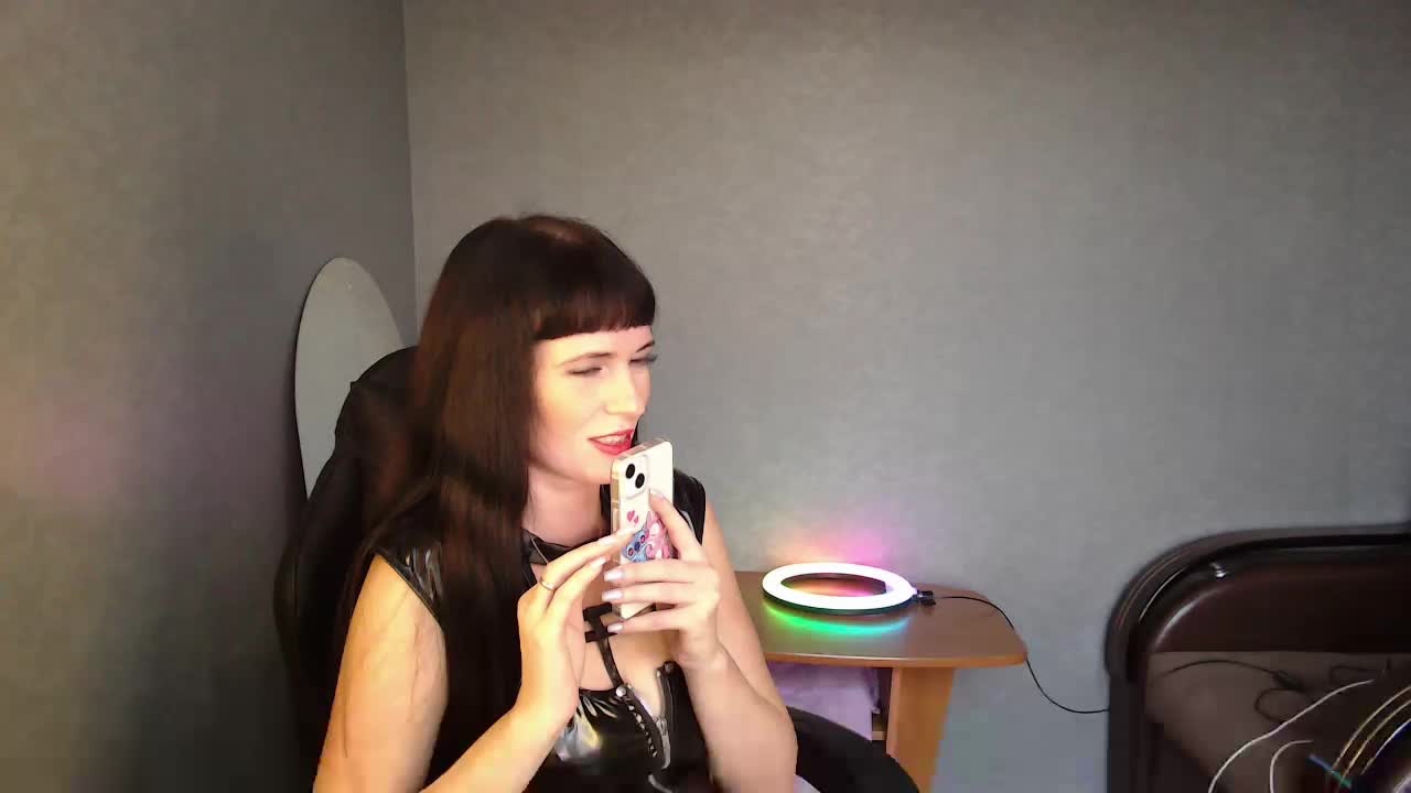 LindaElosiMilf Live Sex 2025.10.30