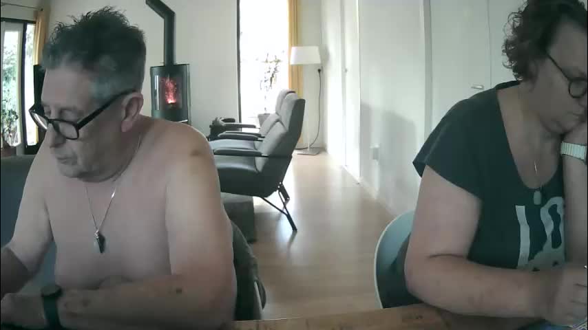 woodwurm Live Sex December 19, 2025