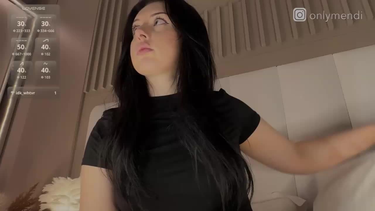 MENNDI Live Sex December 17, 2025