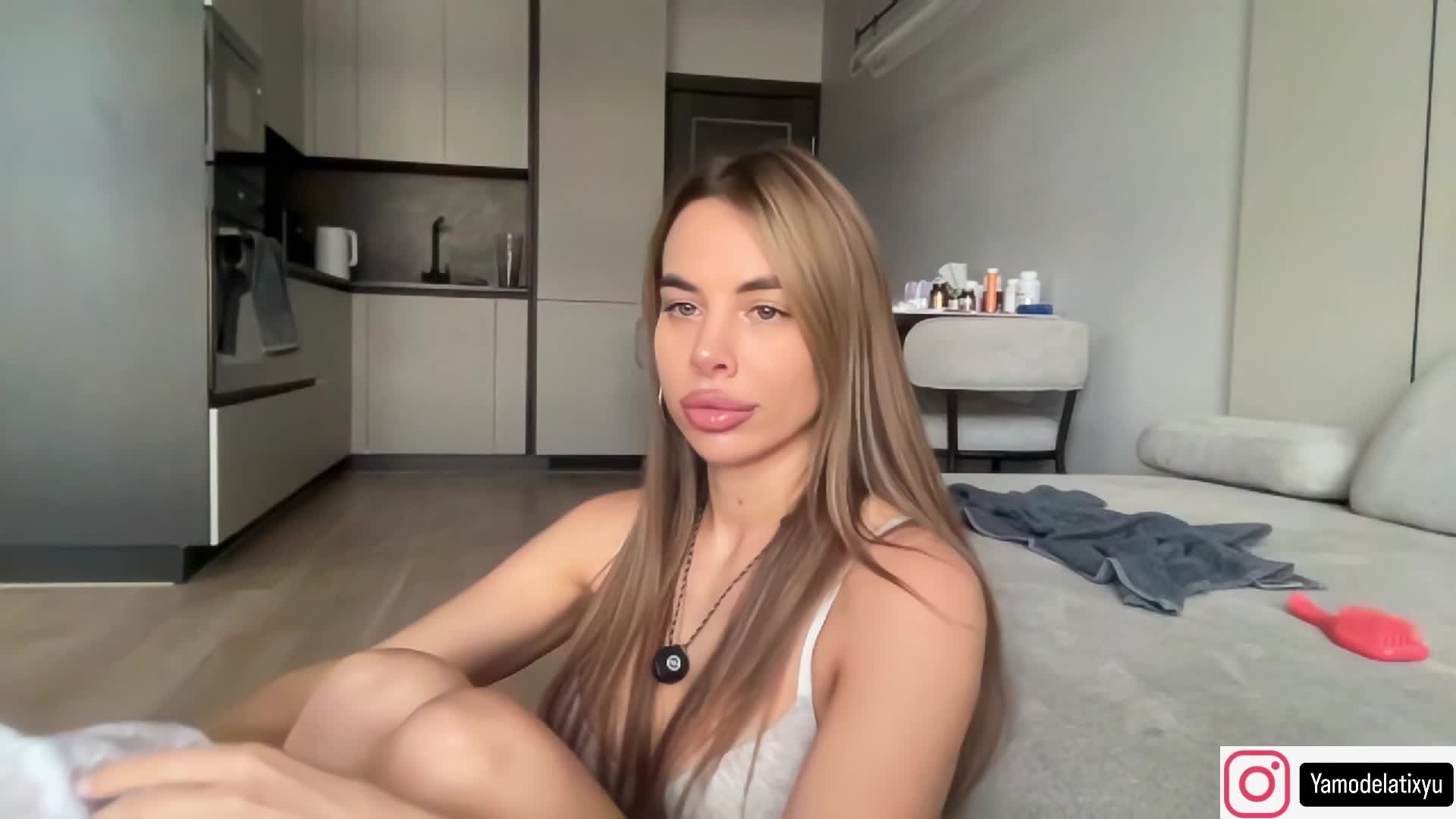 diffgirls1-1 Live Sex December 17, 2025