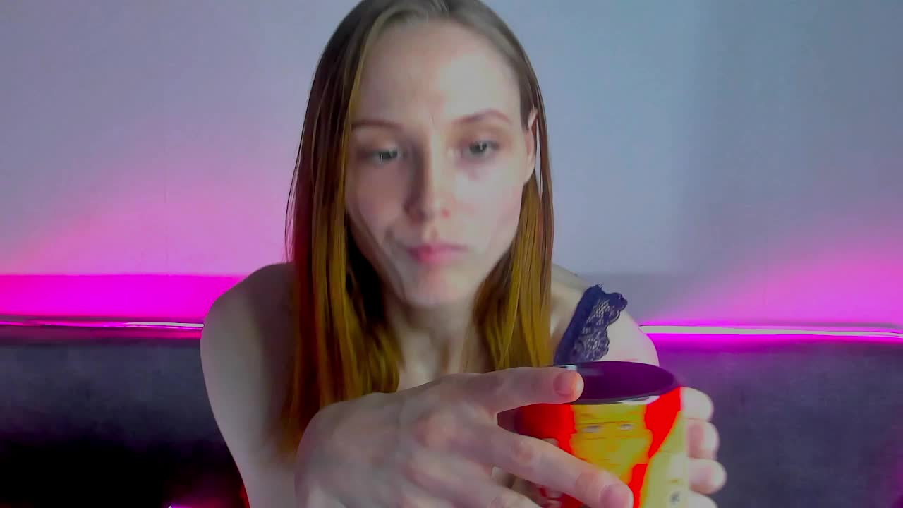 GinaLovely Live Sex December 17, 2025