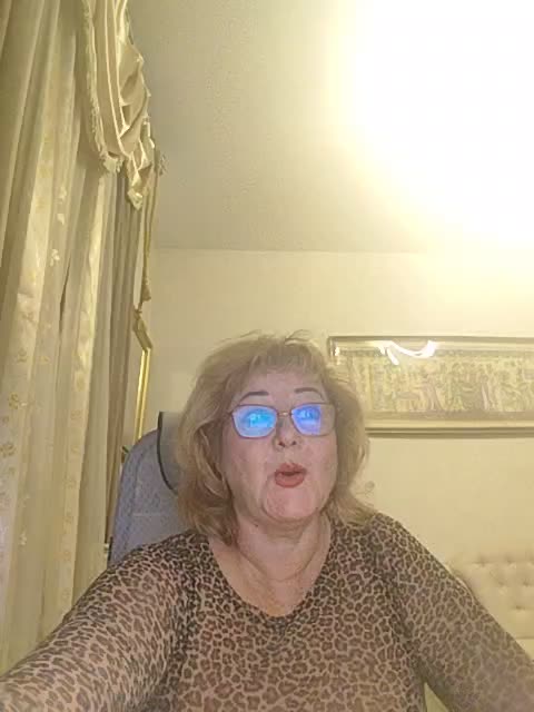KarinkaSweet Live Sex December 13, 2025