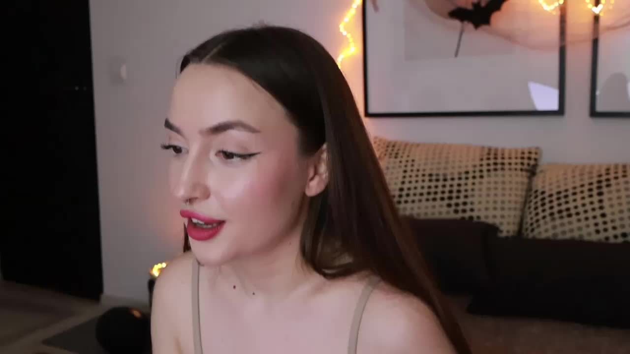 ChloeMeow Live Sex December 13, 2025