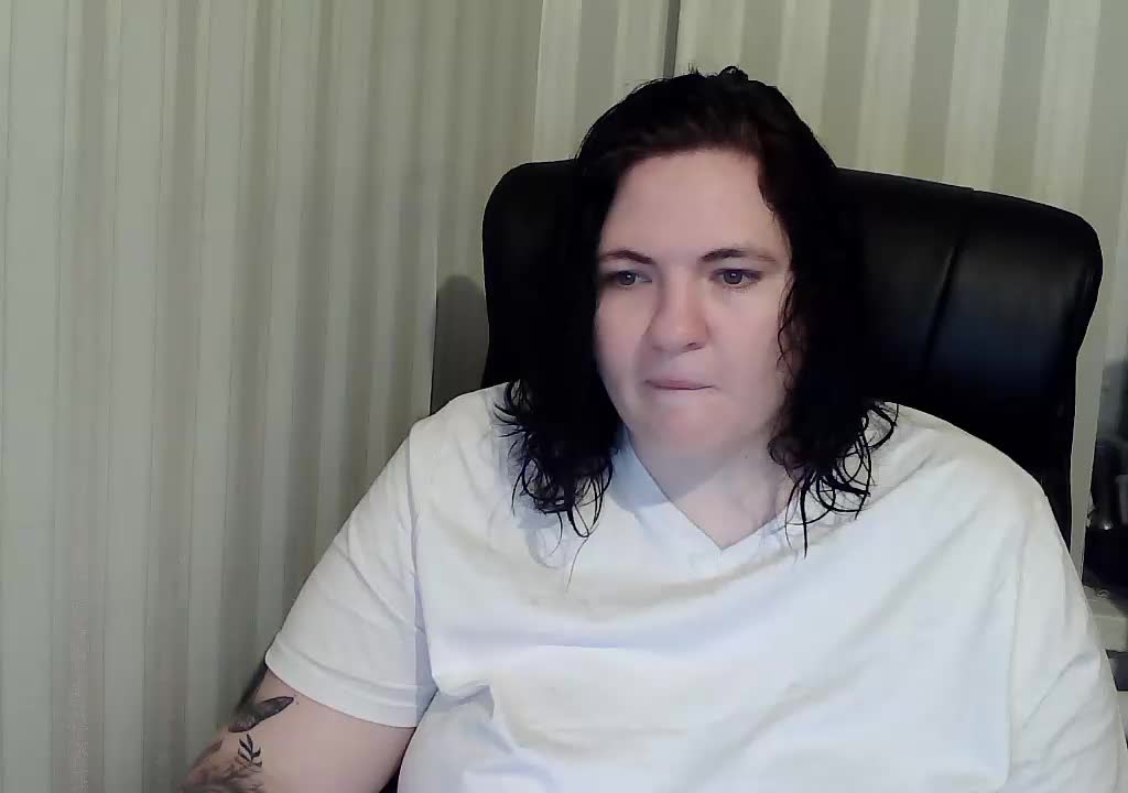 XLisaBlueX Live Sex December 13, 2025