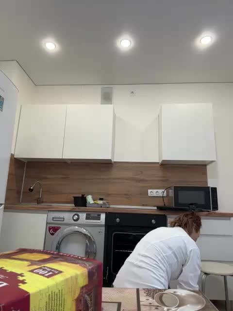 vik77777A Live Sex December 13, 2025