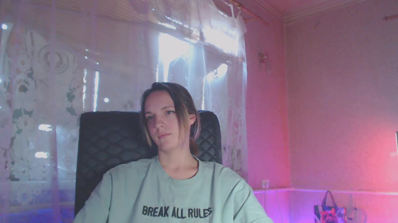 Babymuro4ka Live Sex December 17, 2025