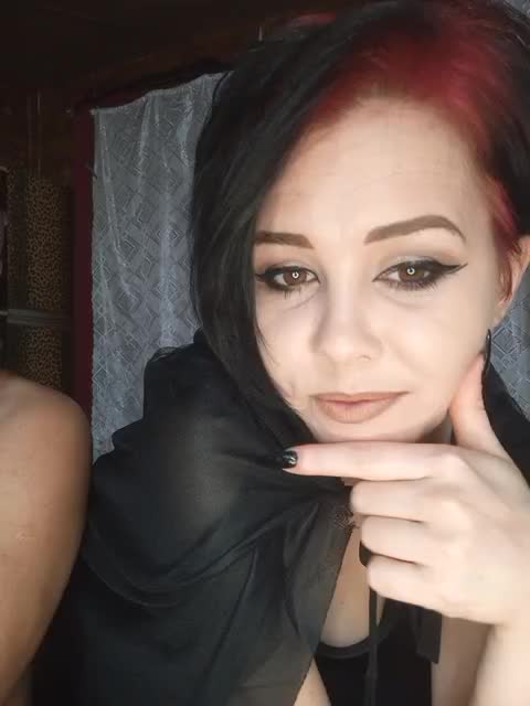 _Dia-Vik_ Live Sex December 13, 2025