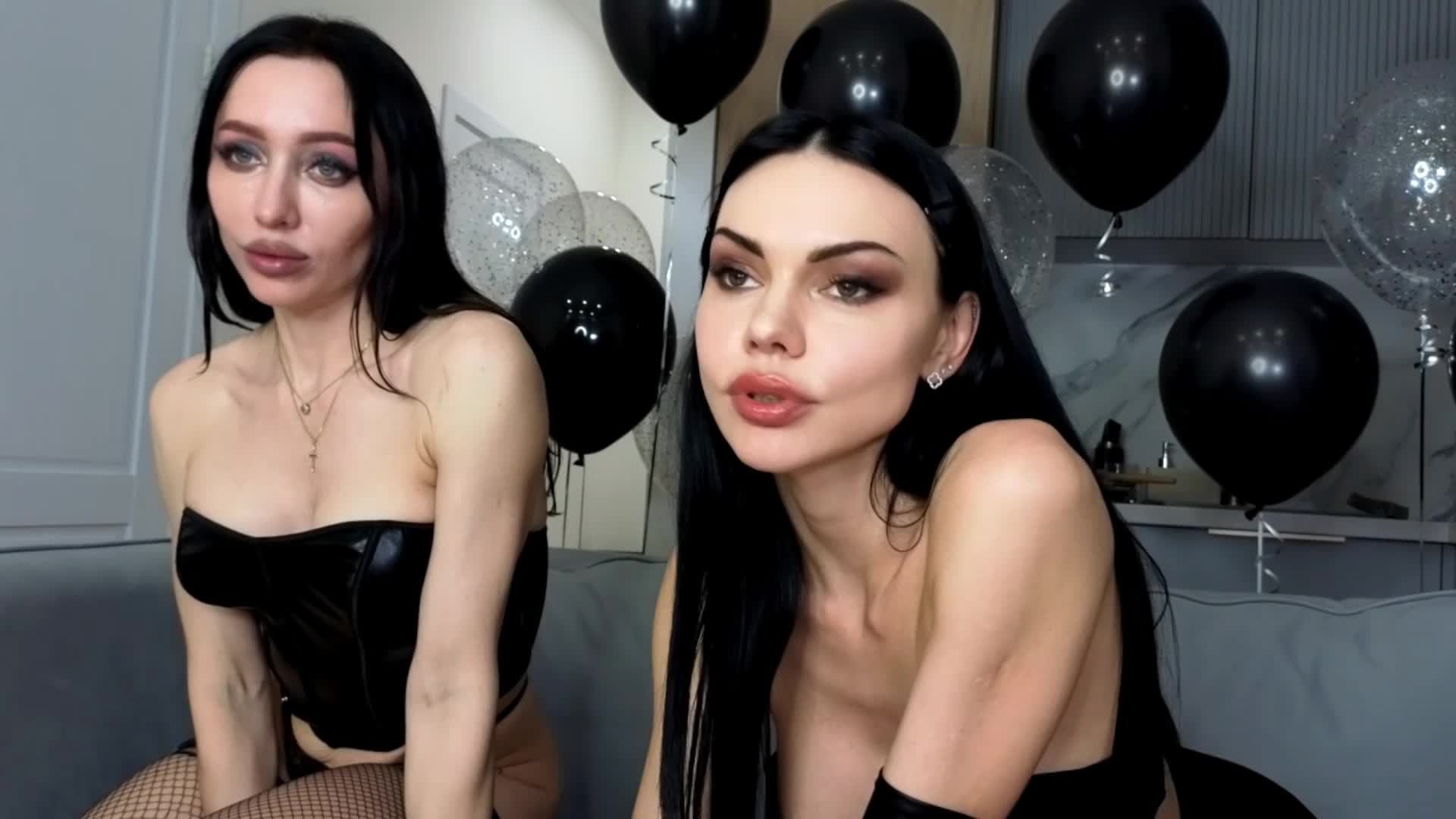 Amyleeplayss Live Sex December 12, 2025