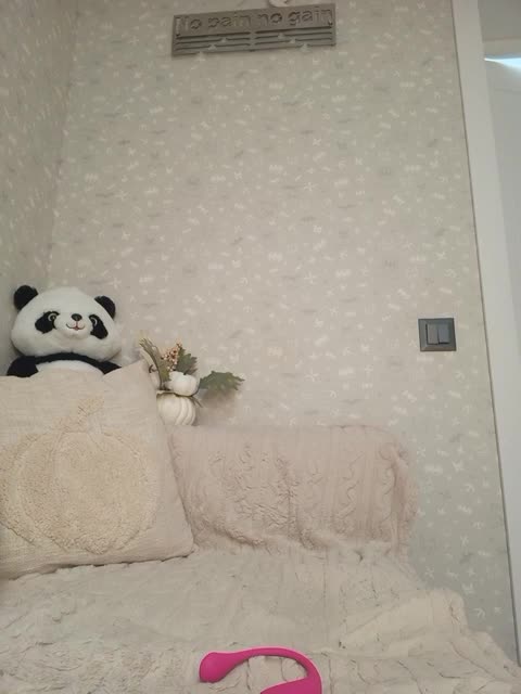 Black_chick Live Sex December 17, 2025