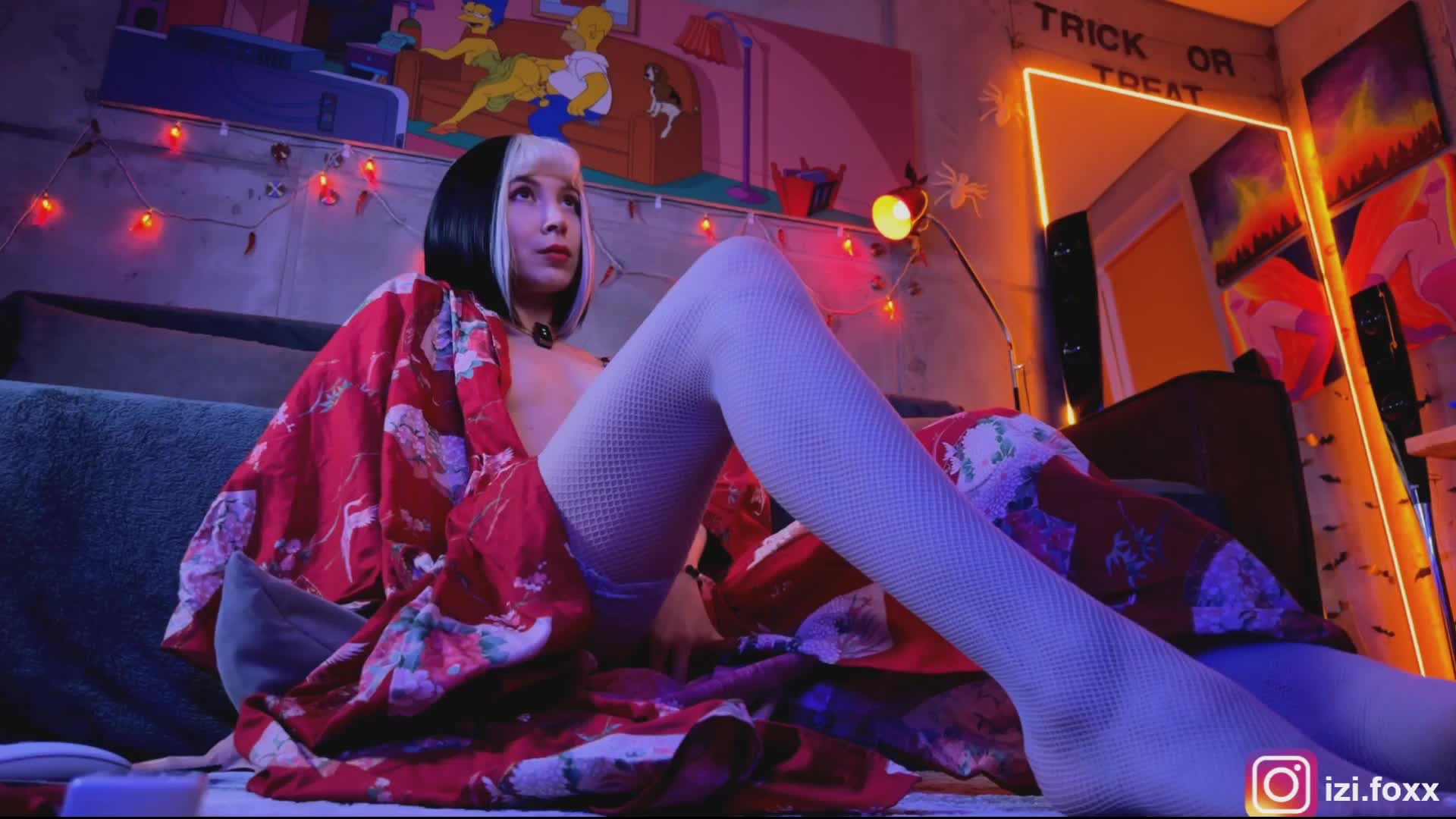 Na-izi Live Sex December 17, 2025