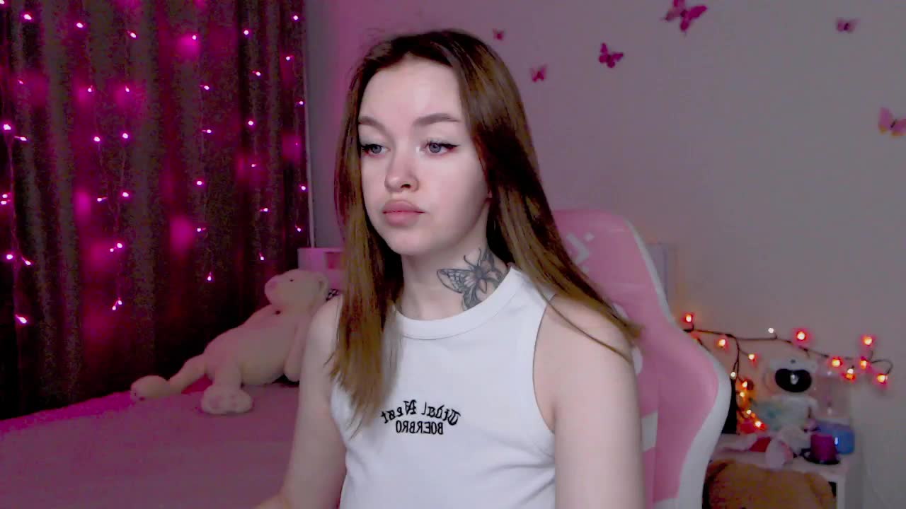 NaughtyMable Live Sex December 14, 2025