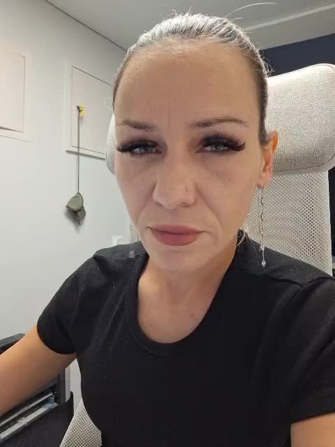 krisred Live Sex December 13, 2025