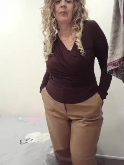 mery8poppins Live Sex December 14, 2025