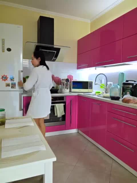 Alex80-201 Live Sex December 13, 2025