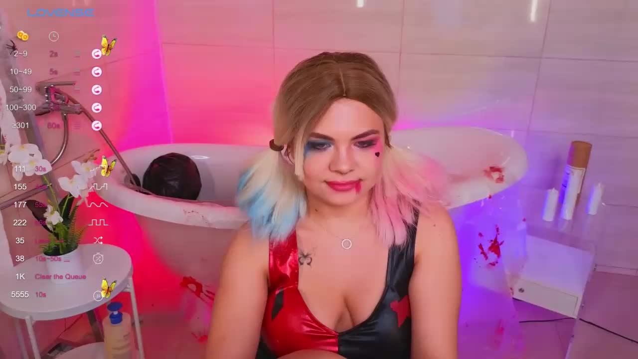 MiaMoonn Live Sex December 15, 2025
