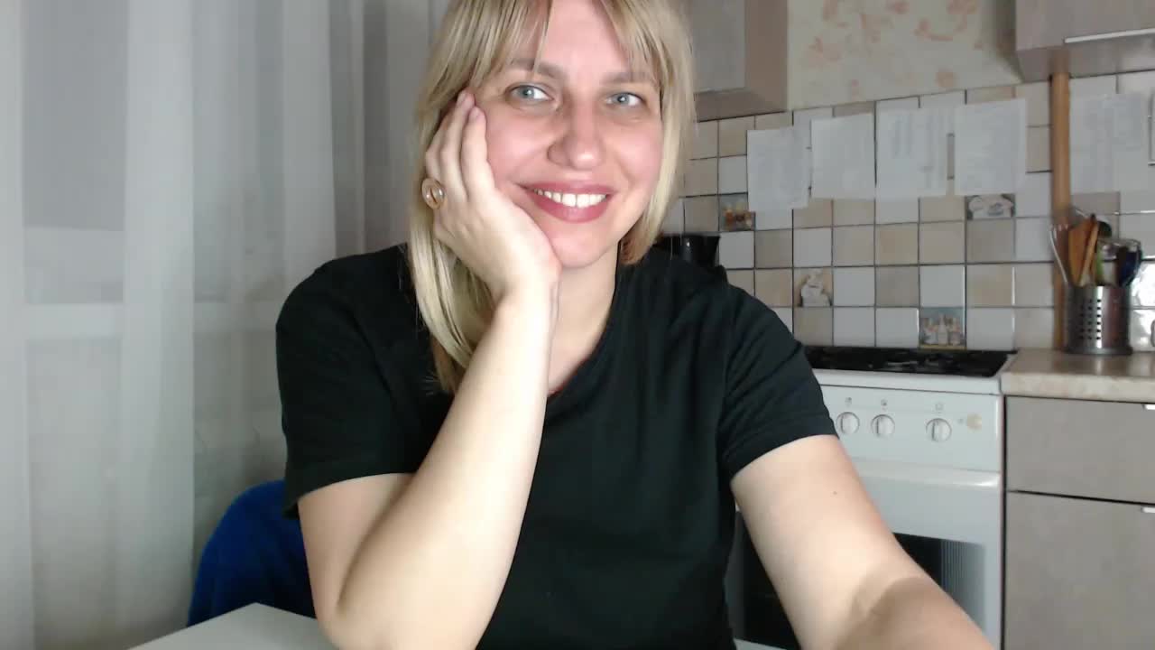 Karmella Live Sex December 13, 2025