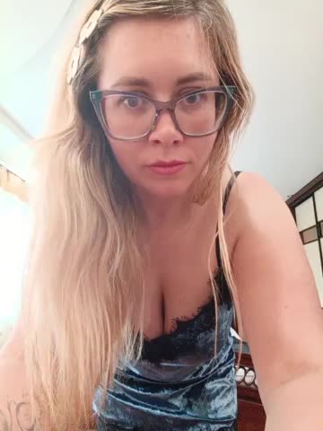 Elegant00Girl Live Sex December 15, 2025