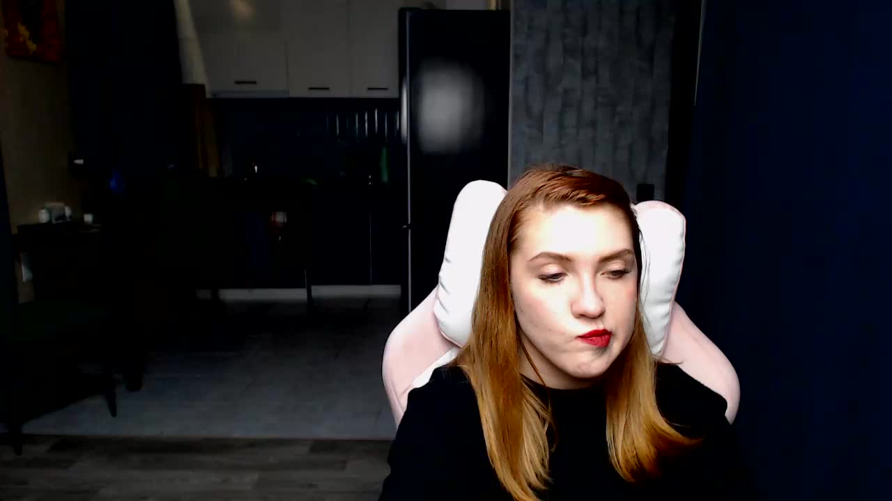 Regimasmile Live Sex December 14, 2025