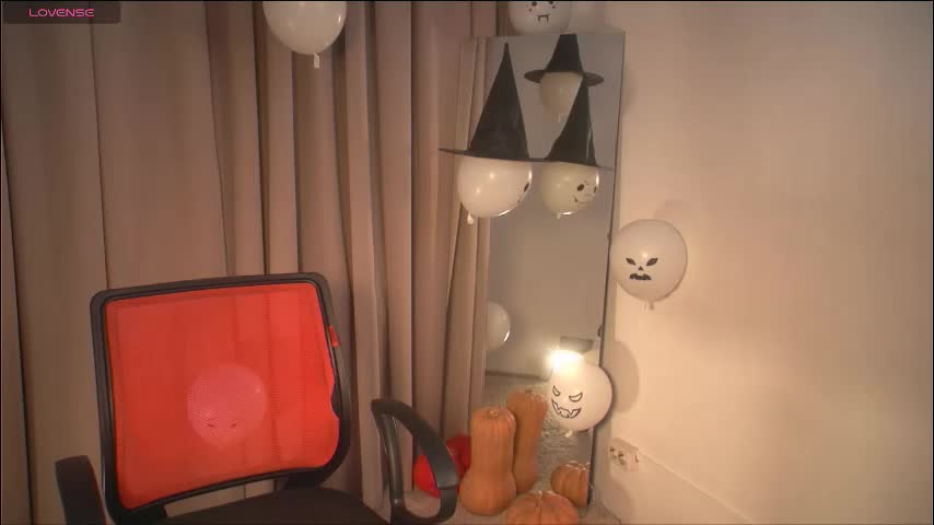 rainevi Live Sex December 13, 2025