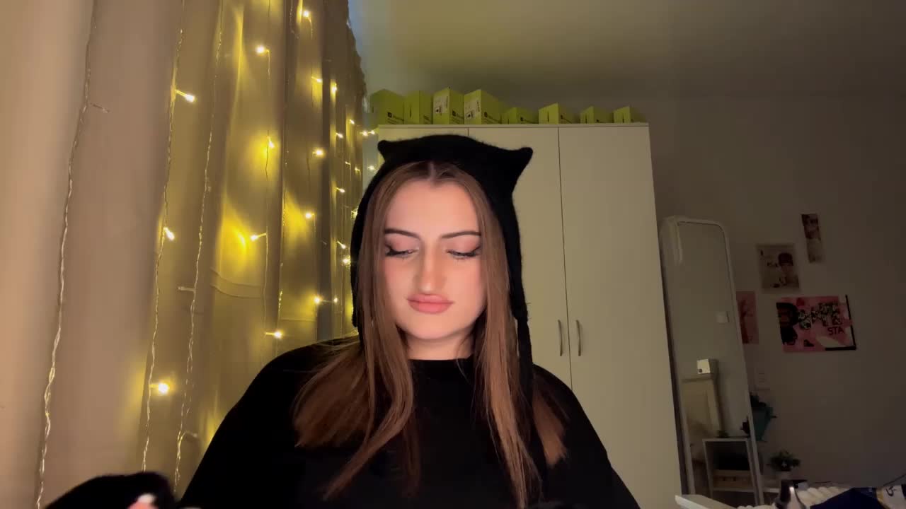 AuraLahrman Live Sex December 14, 2025